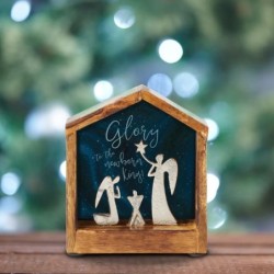 Angels in Stable Nativity