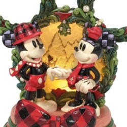 Jim Shore Magical Winter Moments Mickey Minnie Diorama