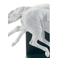 Horse Race Figurine Limited Edition