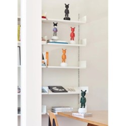 The dark green Guest Sculpture Small model