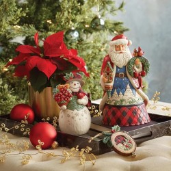 Jim Shore Winter's Welcome Santa with Birdhouse Figurine
